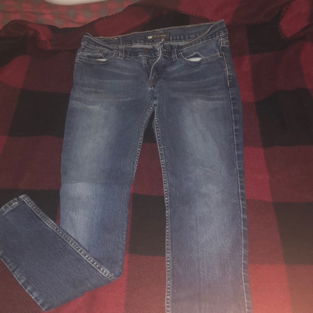 Levi’s women’s skinny jeans 524